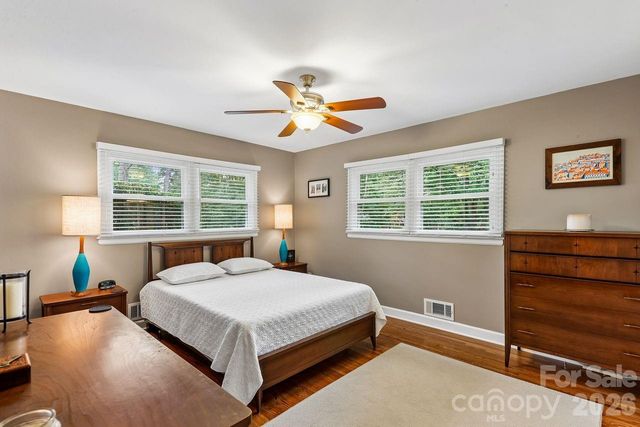 122 Chanticleer Court, Charlotte, NC 28214