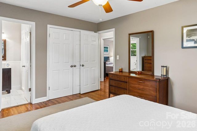 122 Chanticleer Court, Charlotte, NC 28214