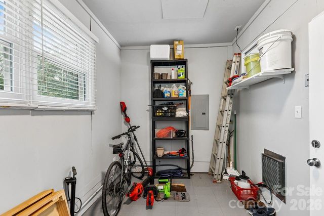 122 Chanticleer Court, Charlotte, NC 28214