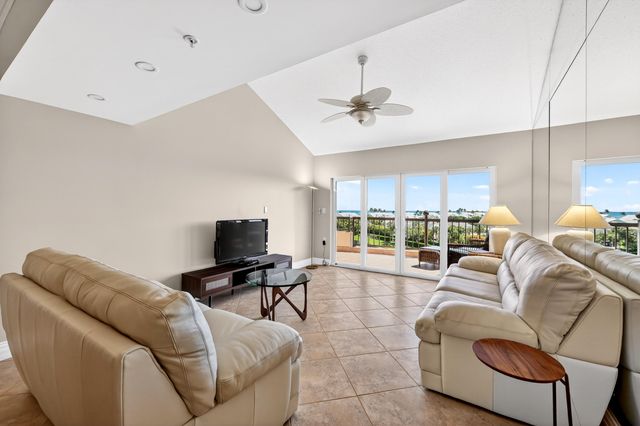 301 Ocean Bluffs Boulevard 5040, Jupiter, FL 33477