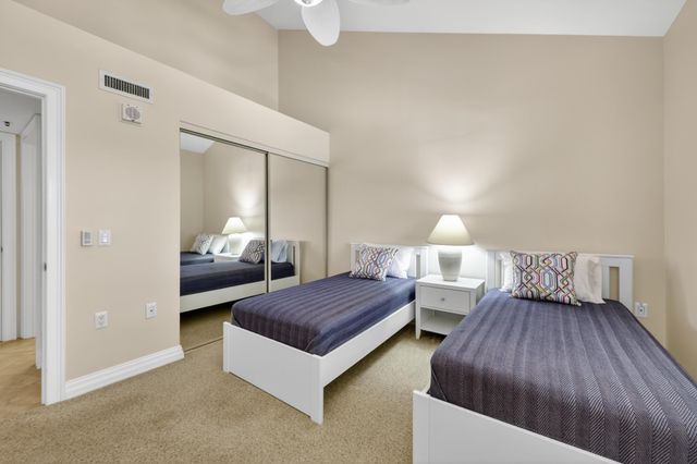 301 Ocean Bluffs Boulevard 5040, Jupiter, FL 33477