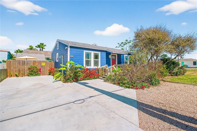 206 S Station St, Port Aransas, TX 78373