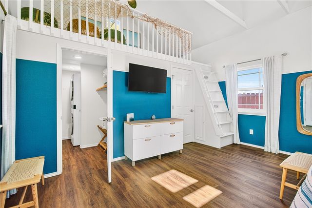 206 S Station St, Port Aransas, TX 78373