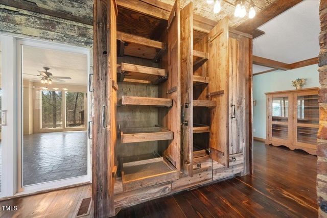 513 W Glendale Street, Siler City, NC 27344