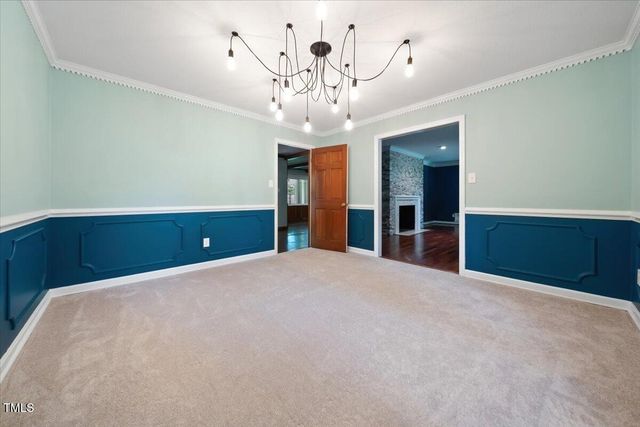 513 W Glendale Street, Siler City, NC 27344