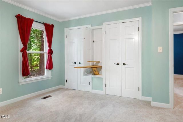 513 W Glendale Street, Siler City, NC 27344