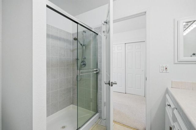 537 E McKinley Avenue B, Sunnyvale, CA 94086