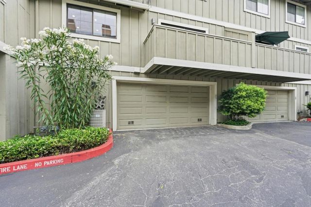 537 E McKinley Avenue B, Sunnyvale, CA 94086