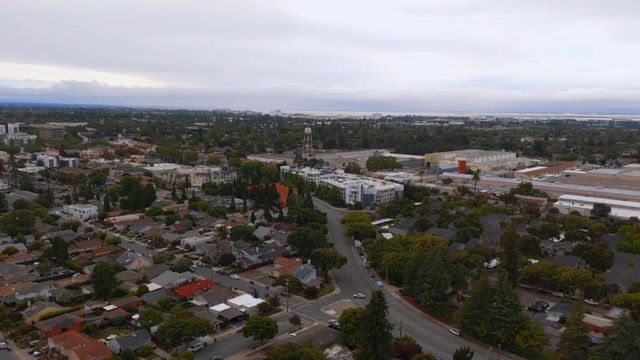 537 E McKinley Avenue B, Sunnyvale, CA 94086