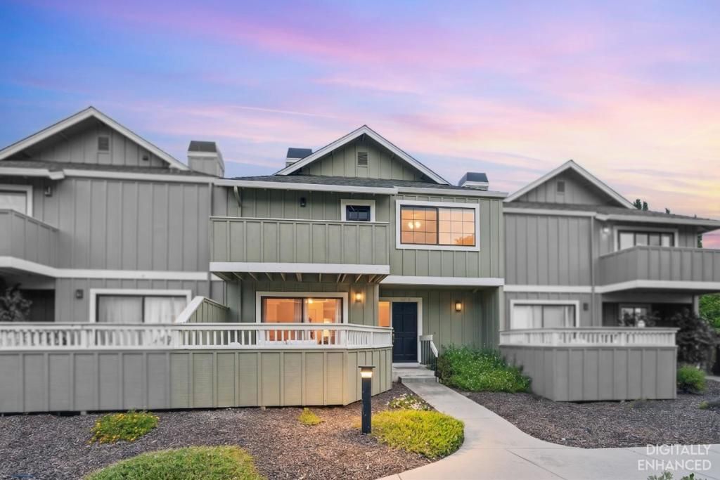 537 E McKinley Avenue B, Sunnyvale, CA 94086
