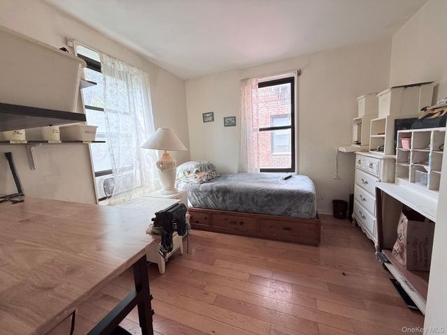 83-05 98 Street 5N, Woodhaven, NY 11421