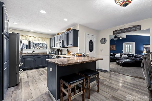 921 Hickory Lane, Troy, OH 45373