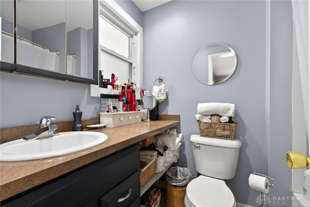 921 Hickory Lane, Troy, OH 45373