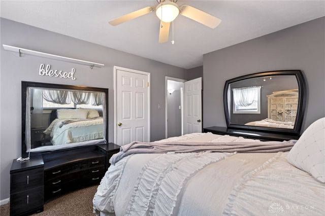 921 Hickory Lane, Troy, OH 45373