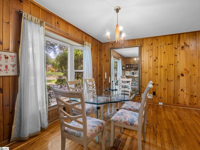 109 Kent Place, Spartanburg, SC 29307