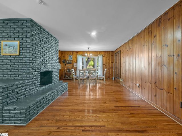 109 Kent Place, Spartanburg, SC 29307