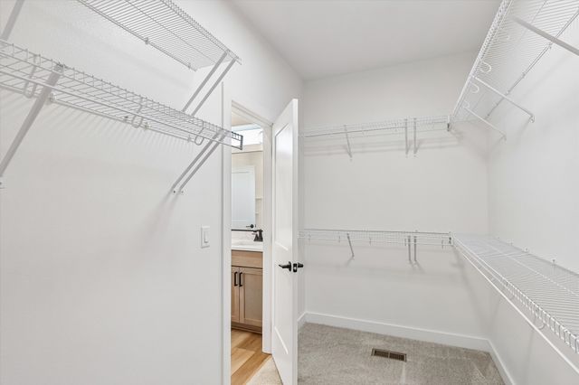 875 NW Frescott Circle, Waukee, IA 50263