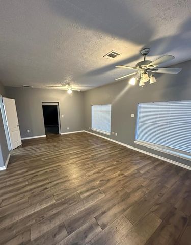 8611 Findlay Street, Houston, TX 77017