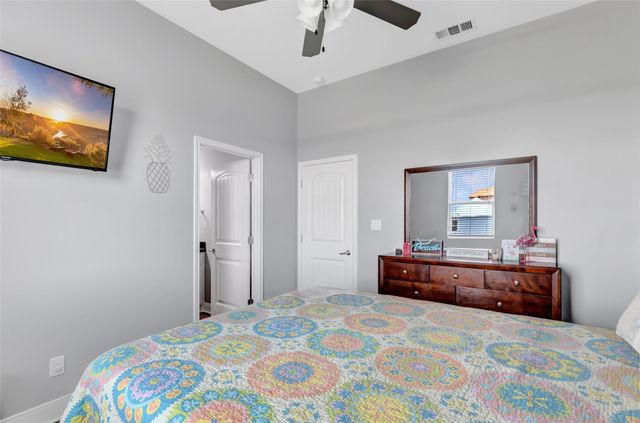 761 Bolivar Dunes Boulevard, Gilchrist, TX 77617