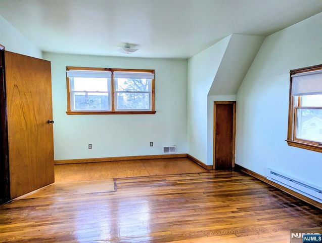 685 Grant Terrace, Teaneck, NJ 07666