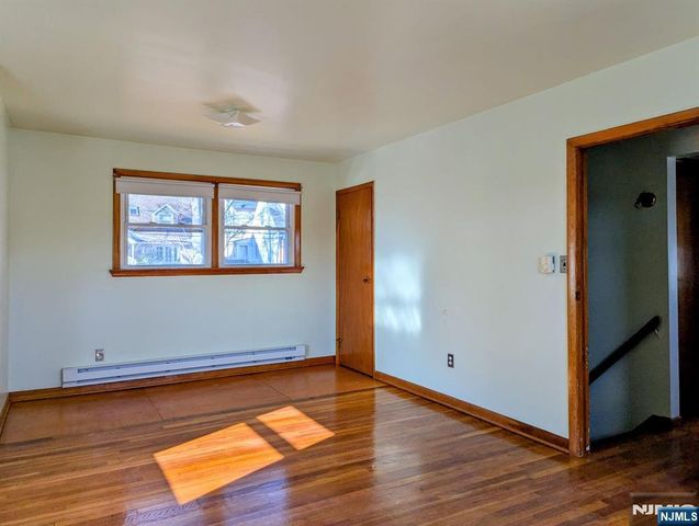685 Grant Terrace, Teaneck, NJ 07666