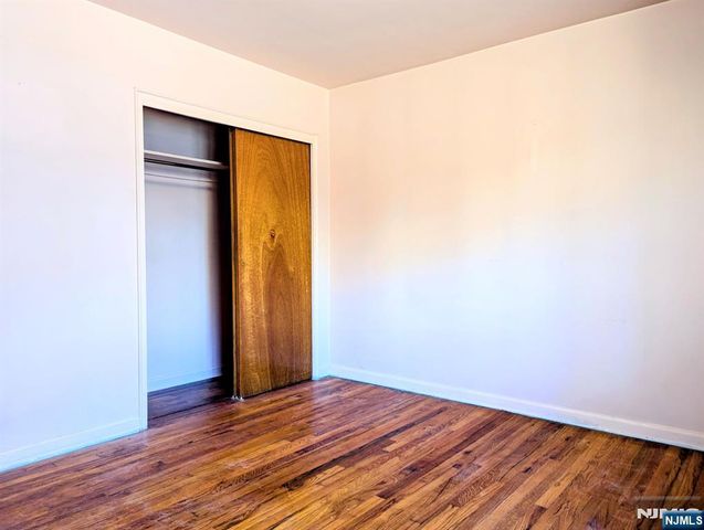 685 Grant Terrace, Teaneck, NJ 07666