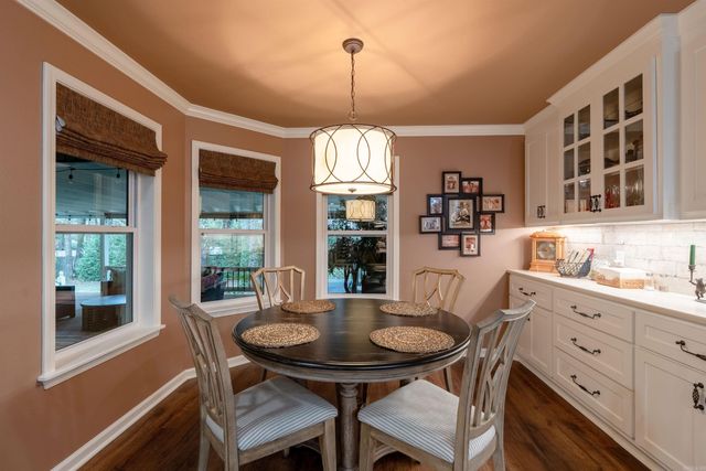 1 Robinwood Drive, Searcy, AR 72143