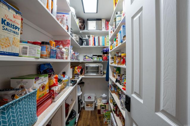 1 Robinwood Drive, Searcy, AR 72143