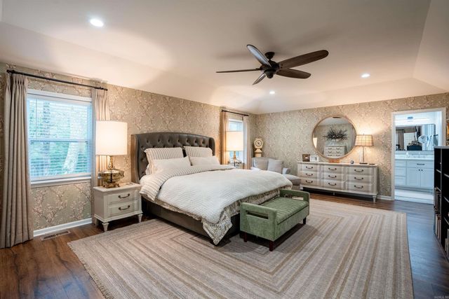 1 Robinwood Drive, Searcy, AR 72143