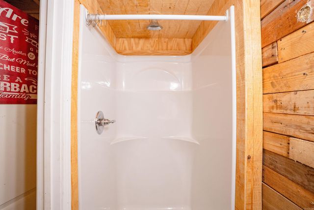 1 Robinwood Drive, Searcy, AR 72143