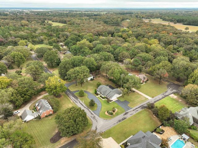 1 Robinwood Drive, Searcy, AR 72143