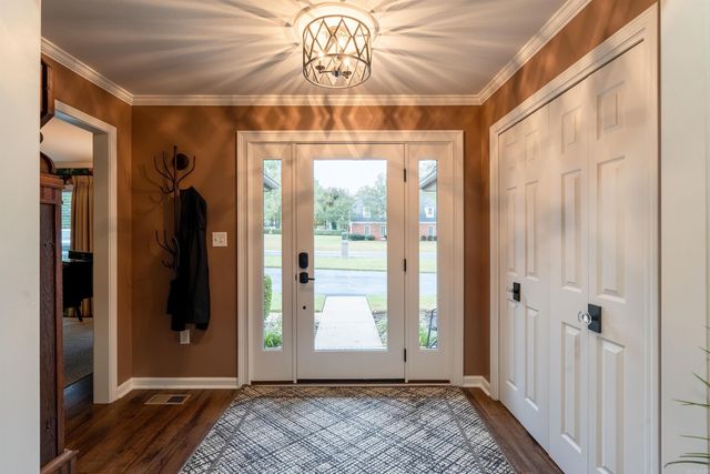 1 Robinwood Drive, Searcy, AR 72143