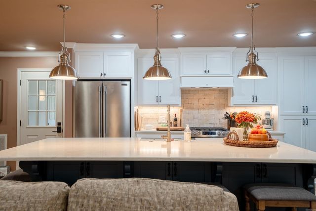 1 Robinwood Drive, Searcy, AR 72143