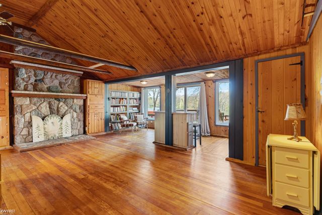 7219 Big Trail Road, Holly, MI 48442