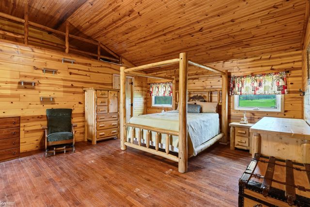 7219 Big Trail Road, Holly, MI 48442