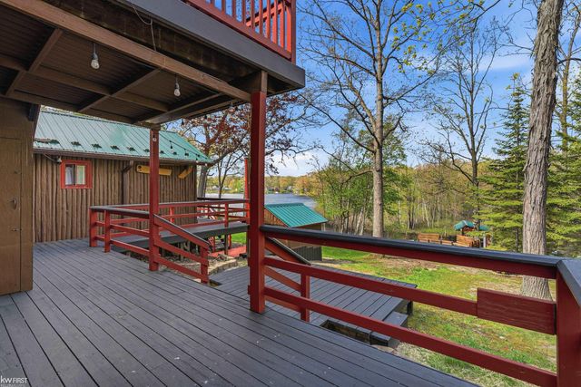 7219 Big Trail Road, Holly, MI 48442