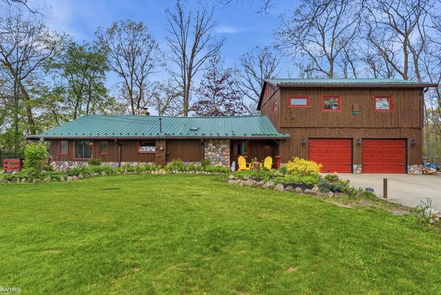 7219 Big Trail Road, Holly, MI 48442