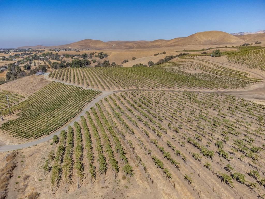 Image 3 of property listing at 0 Airline Highway, Tres Pinos, CA 95075