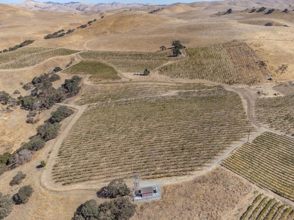 Image 7 of property listing at 0 Airline Highway, Tres Pinos, CA 95075