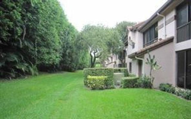 5438 Verona Drive Unit 812 L Drive L, Boynton Beach, FL 33437