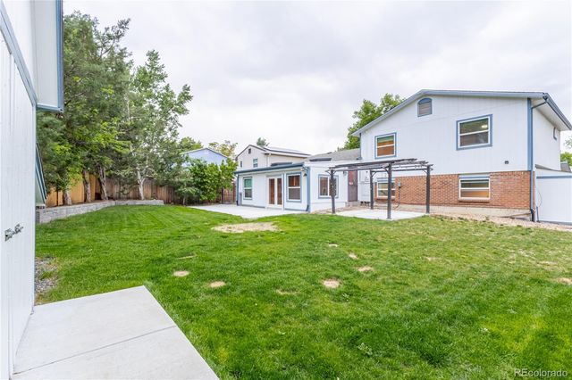 13836 W 68th Avenue, Arvada, CO 80004