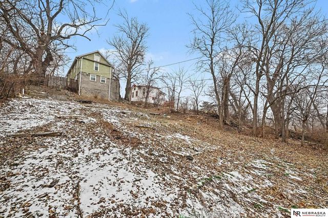 4507 S 15th Street, Omaha, NE 68107