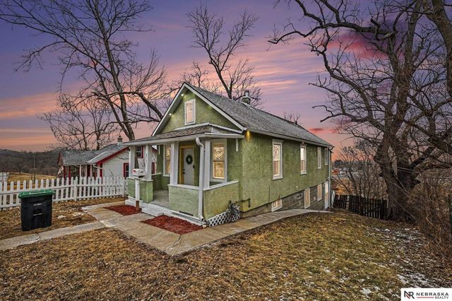 4507 S 15th Street, Omaha, NE 68107