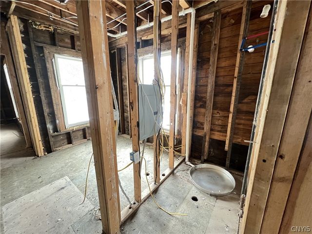 240 Kirk Avenue 44, Syracuse, NY 13205