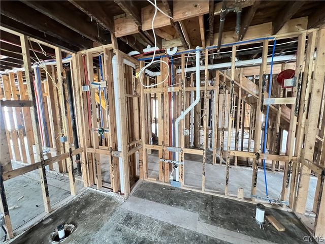 240 Kirk Avenue 44, Syracuse, NY 13205