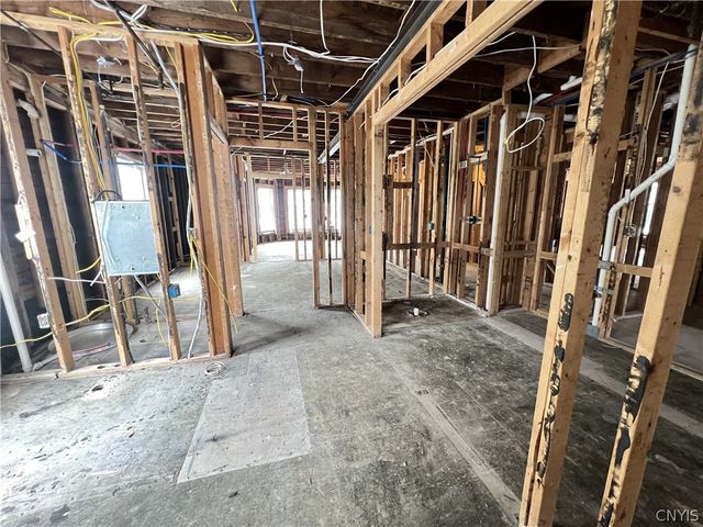 240 Kirk Avenue 44, Syracuse, NY 13205