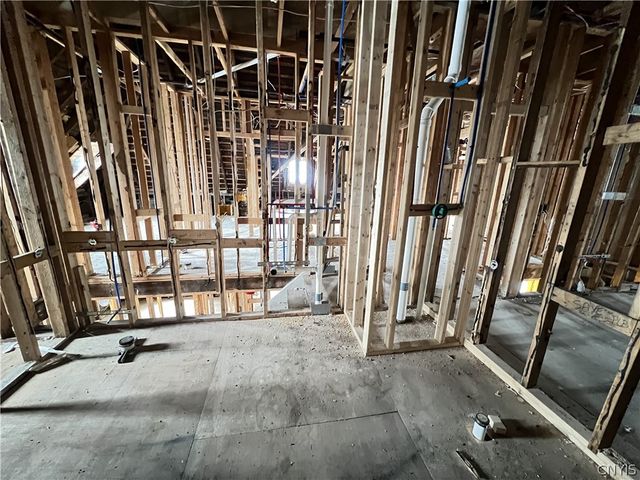 240 Kirk Avenue 44, Syracuse, NY 13205