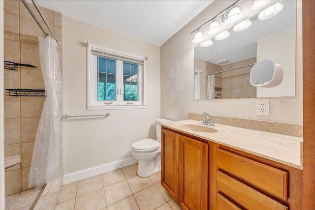 1602 Glenwood CIR, Roanoke, VA 24014