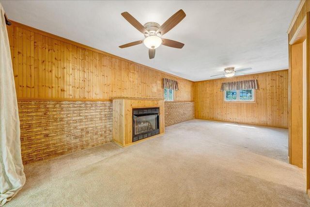 1602 Glenwood CIR, Roanoke, VA 24014