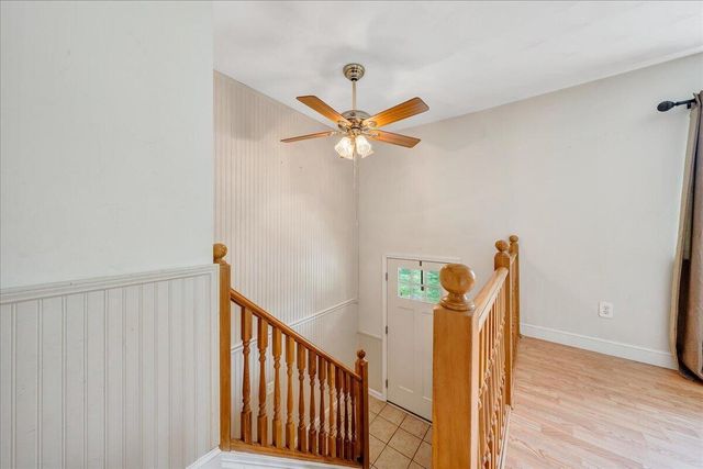 1602 Glenwood CIR, Roanoke, VA 24014